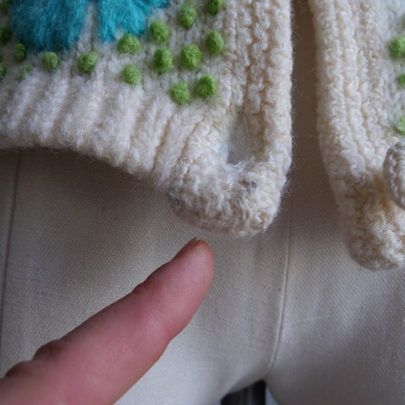 60s/70s‎ Yung Lung floral embroidered wool cardigan - Picture 5 of 8